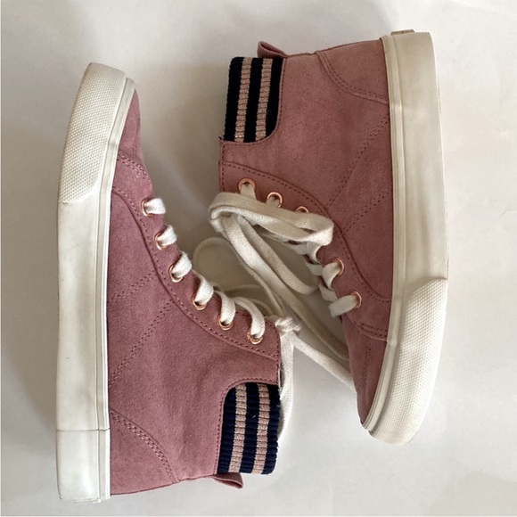 Girls Old Navy High Top Sneakers - Picture 3 of 8